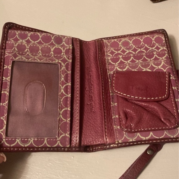 Fossil wallet bundle/ Brighton wallet sold - Picture 4 of 8
